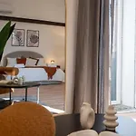 Parthenope Luxury In The Center Of Neapol