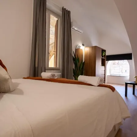 Parthenope Luxury In The Center Of Νάπολη